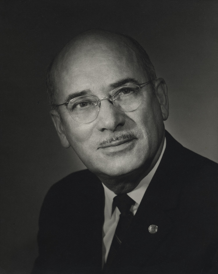 Reproduction d’une photographie de Louis Reardon, membre fondateur de la F&eacute;d&eacute;ration des caisses populaires Ottawa et districts.